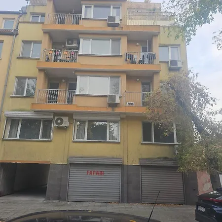 Luxury Old With Parking Plovdiv