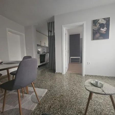 Luxury Old With Parking Apartment